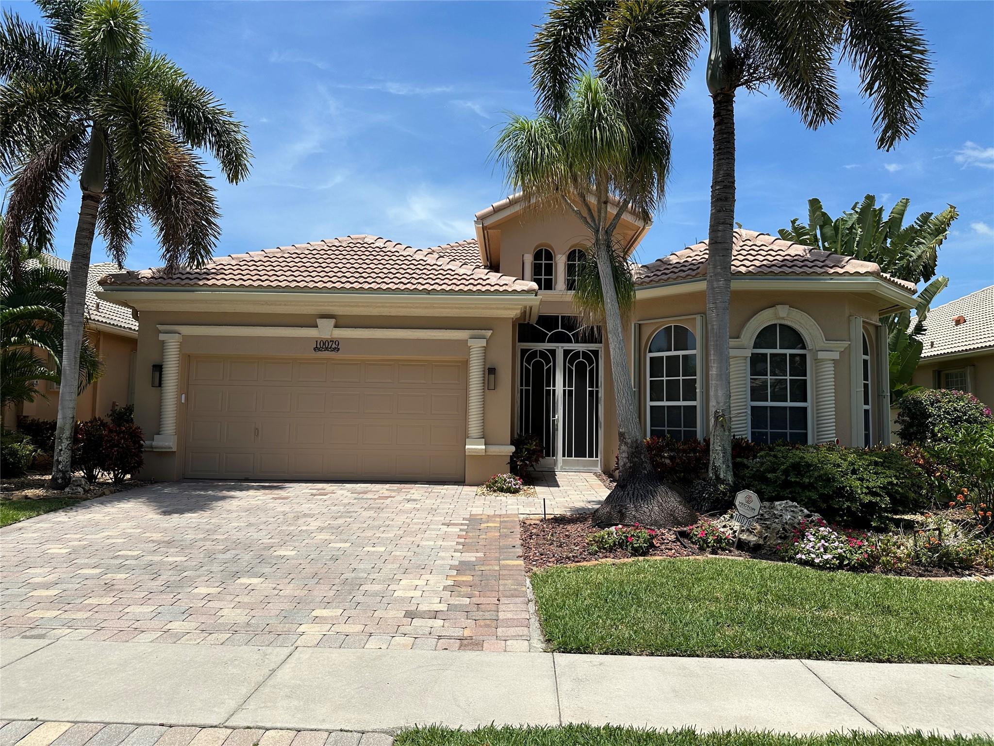 10079 Armani Dr