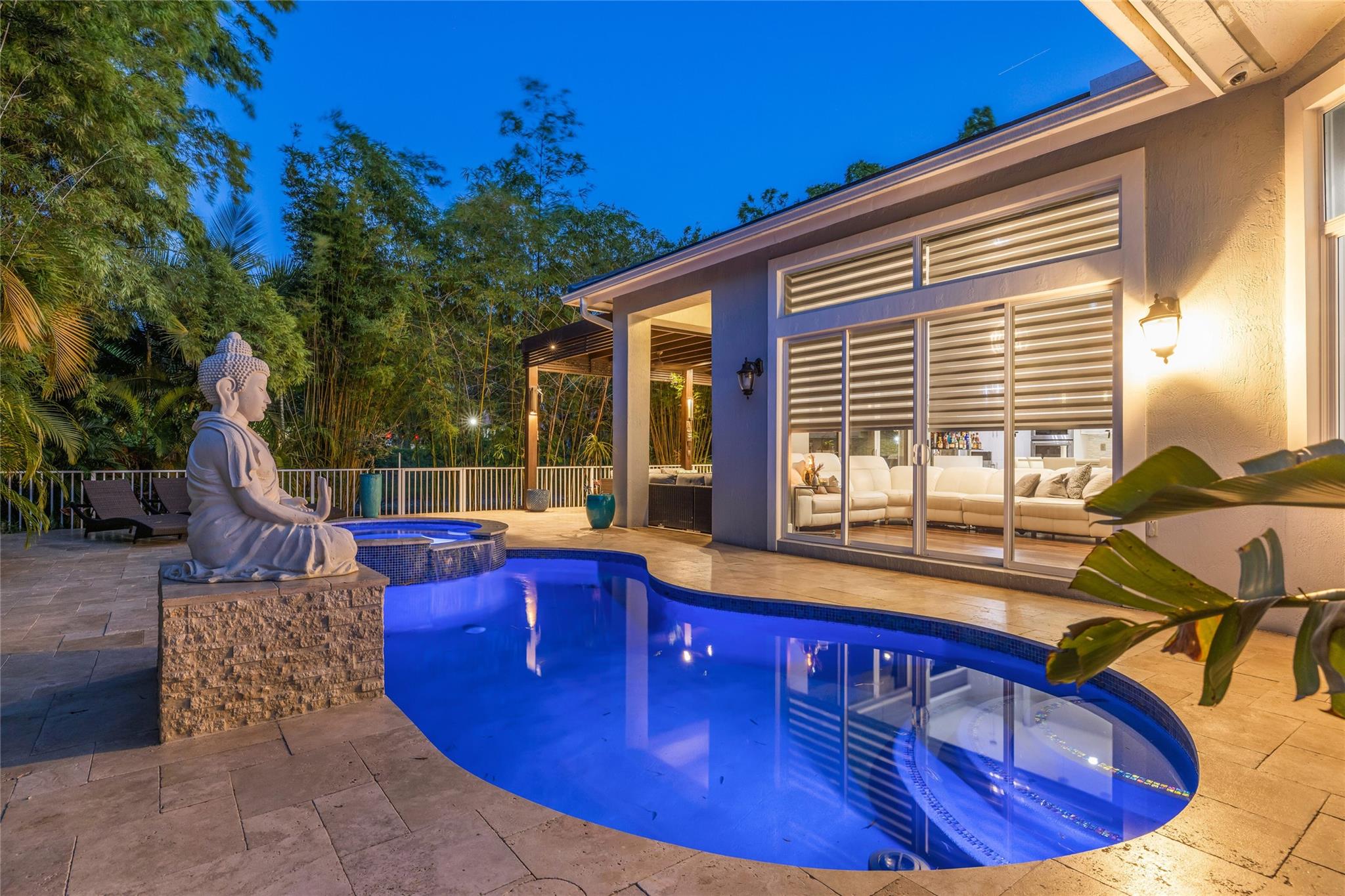 Mariners Cove - Residential