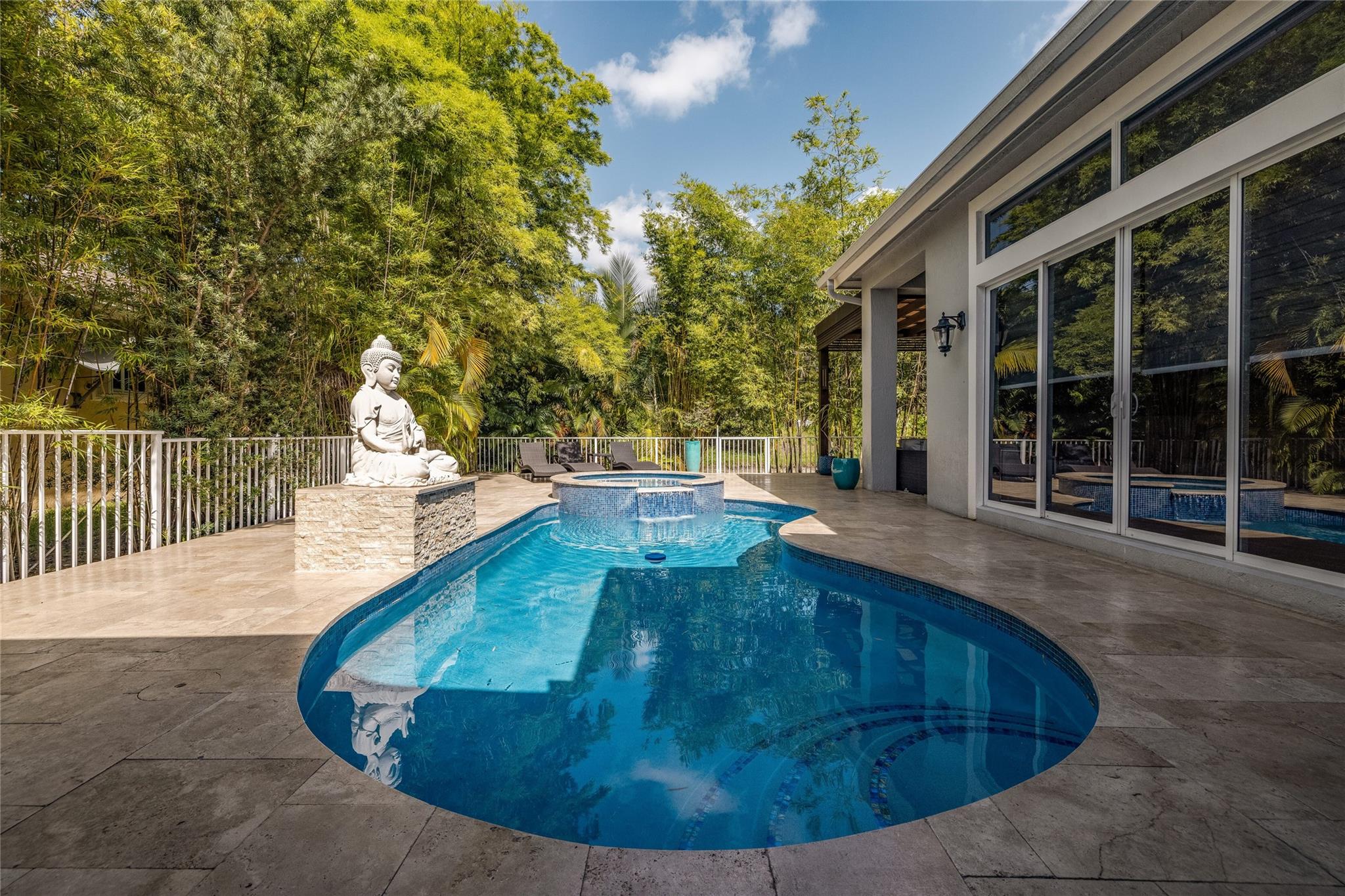 Mariners Cove - Residential
