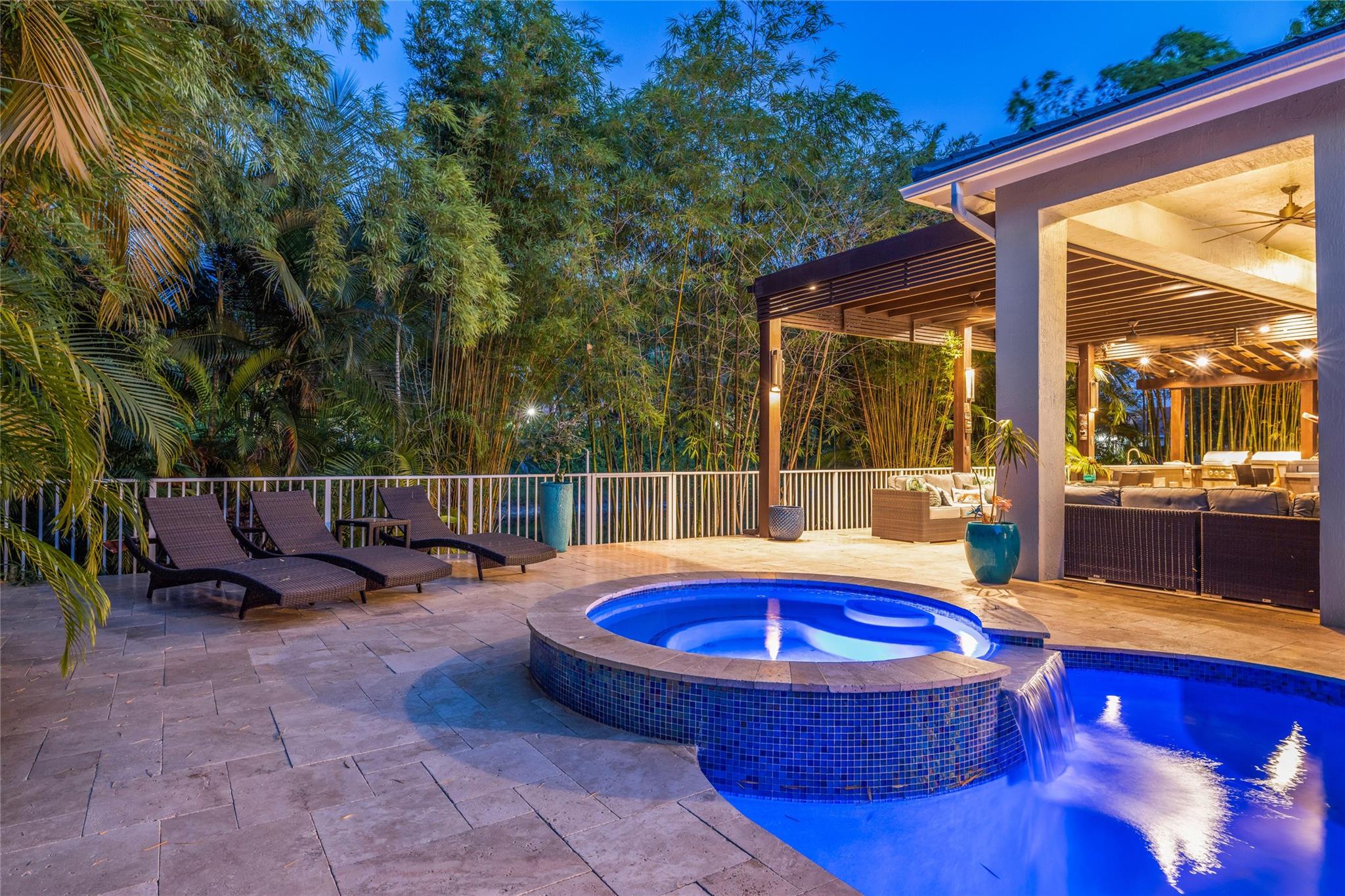 Mariners Cove - Residential