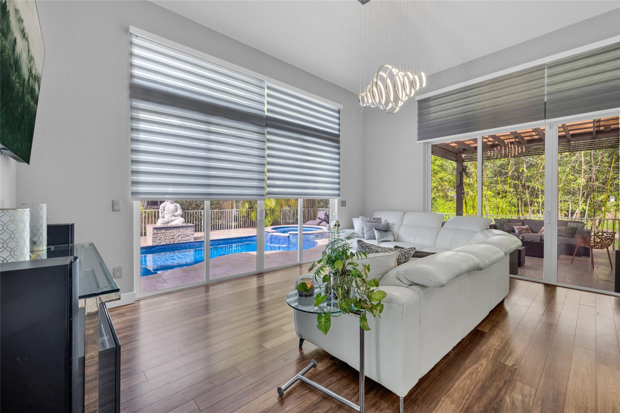 Mariners Cove - Residential