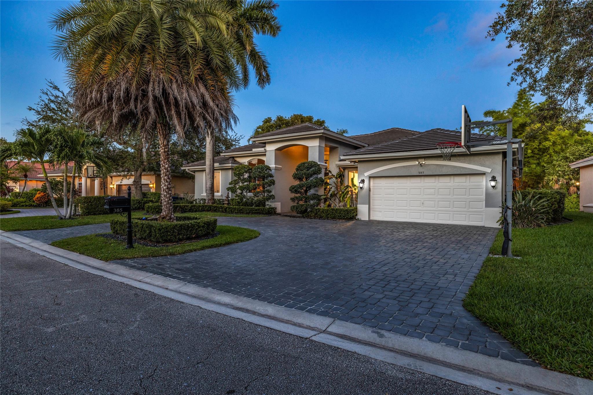 385 NW 118th Ave