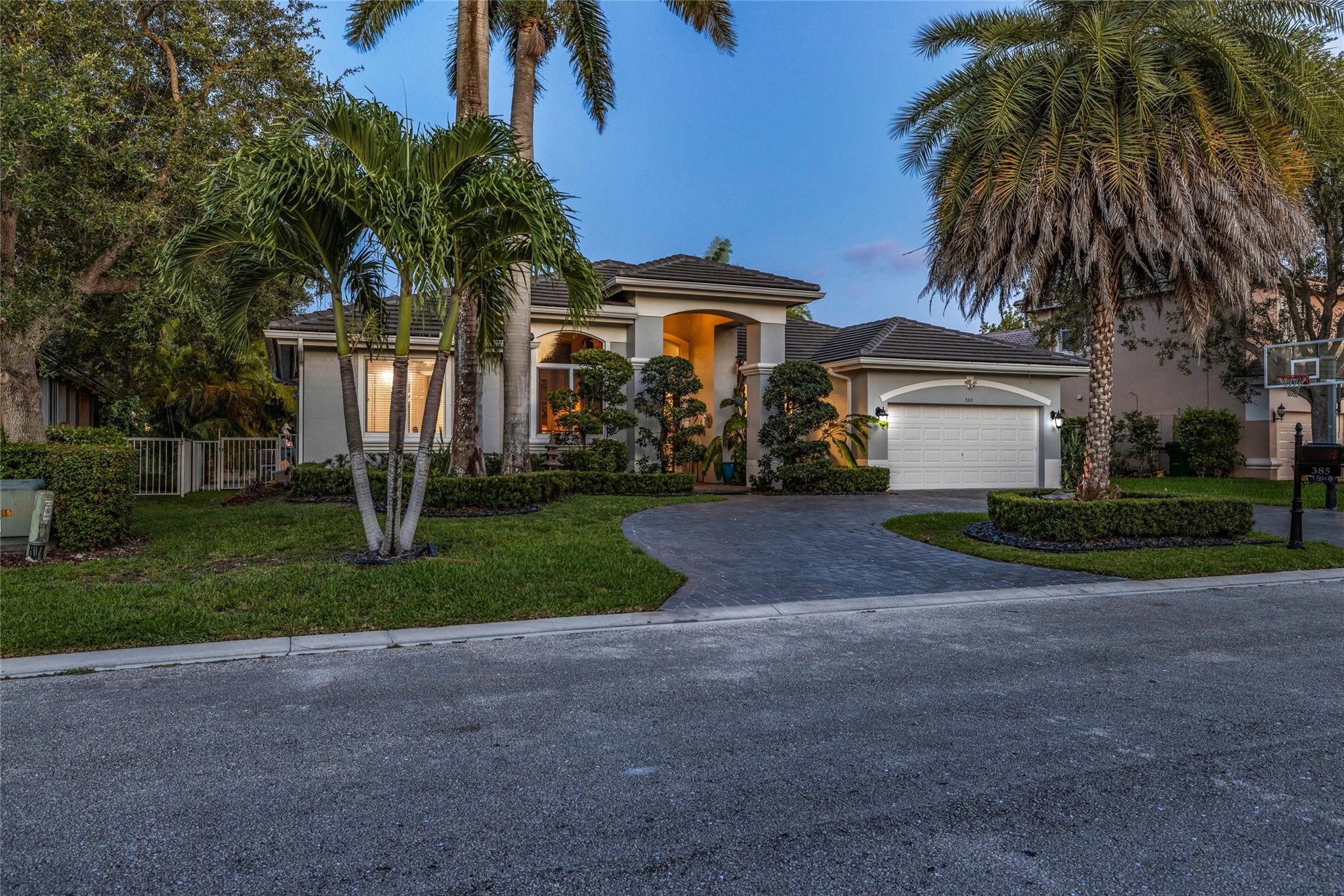 385 NW 118th Ave