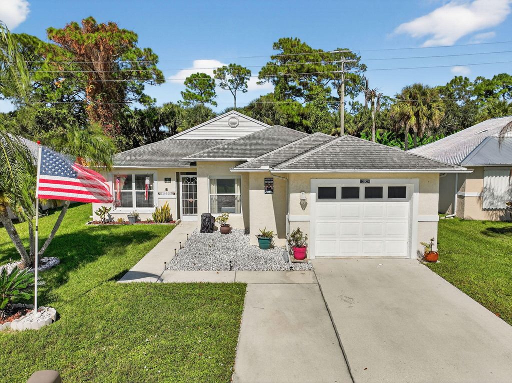 Photo of 13924 Aguila Avenue, Fort Pierce, FL 34951 (MLS # R11136965)