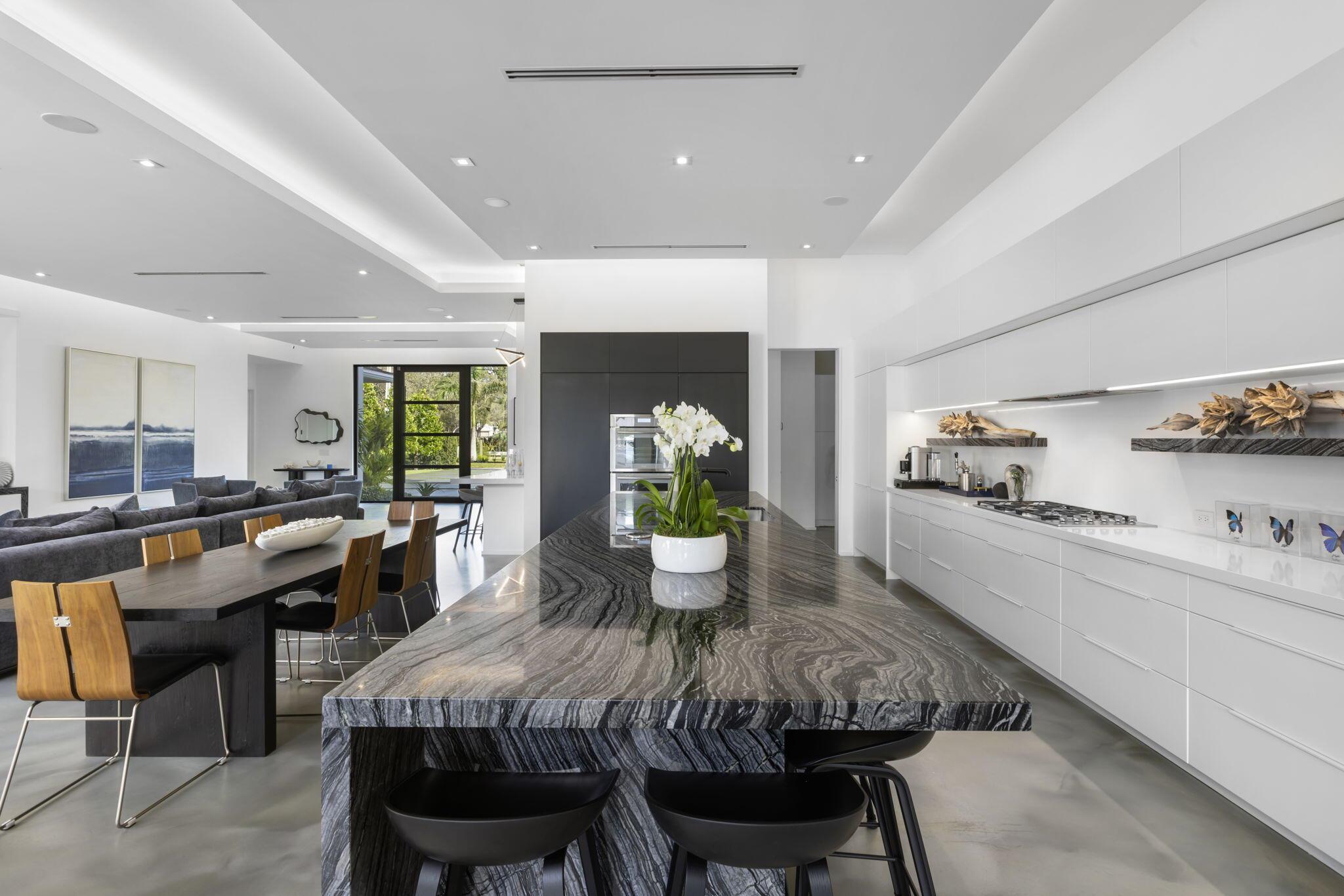 INTRACOASTAL PARK - Residential