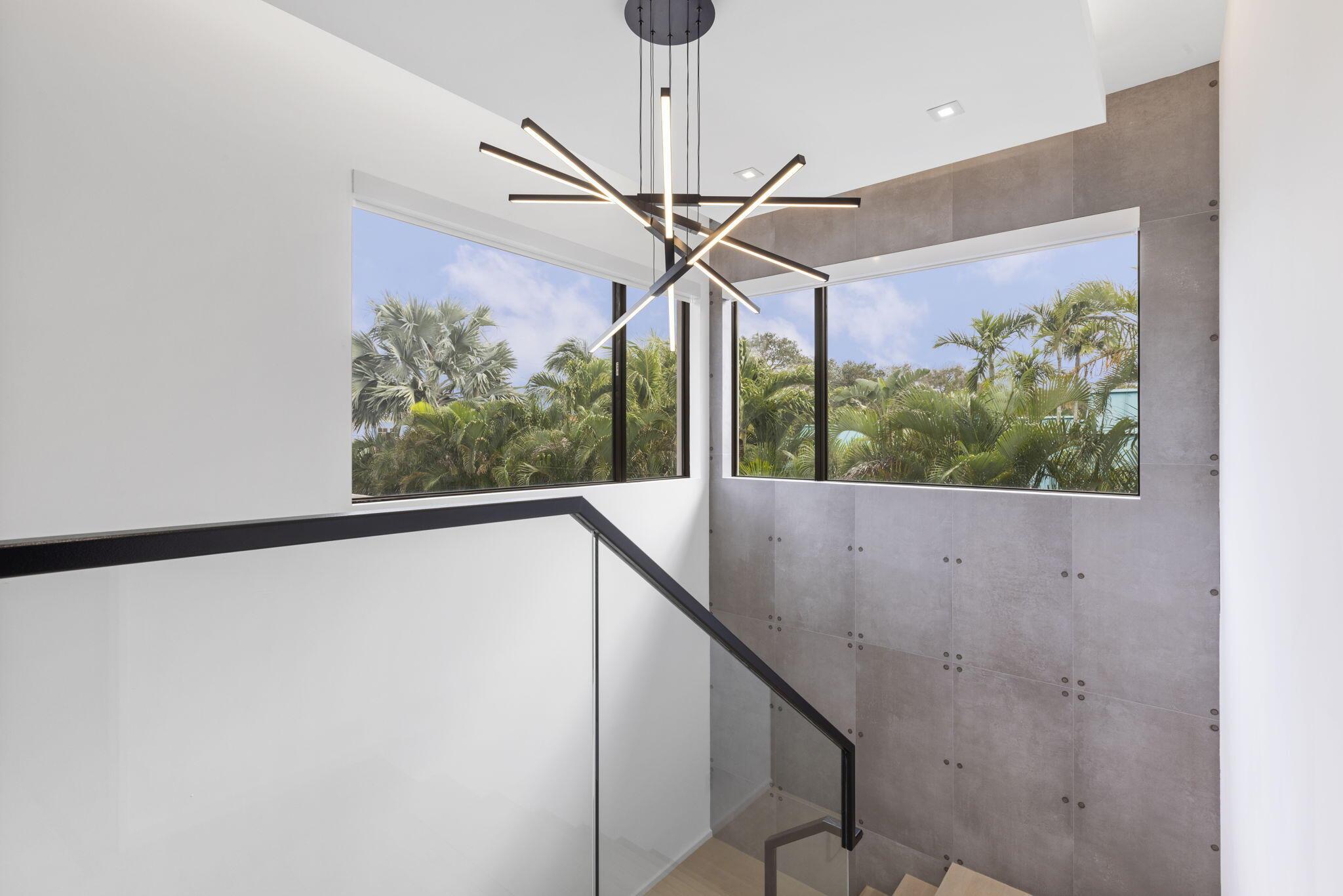 INTRACOASTAL PARK - Residential