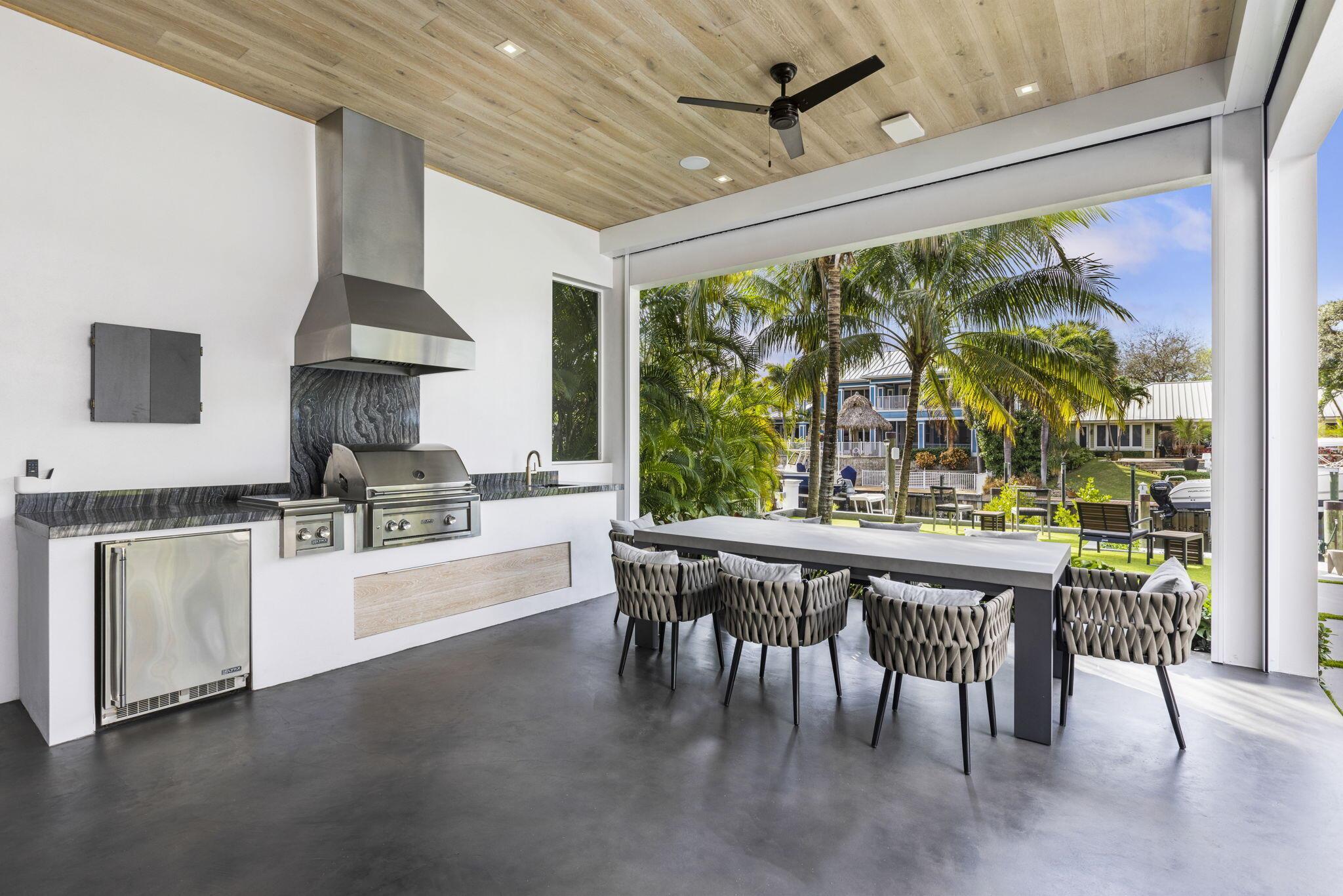 INTRACOASTAL PARK - Residential