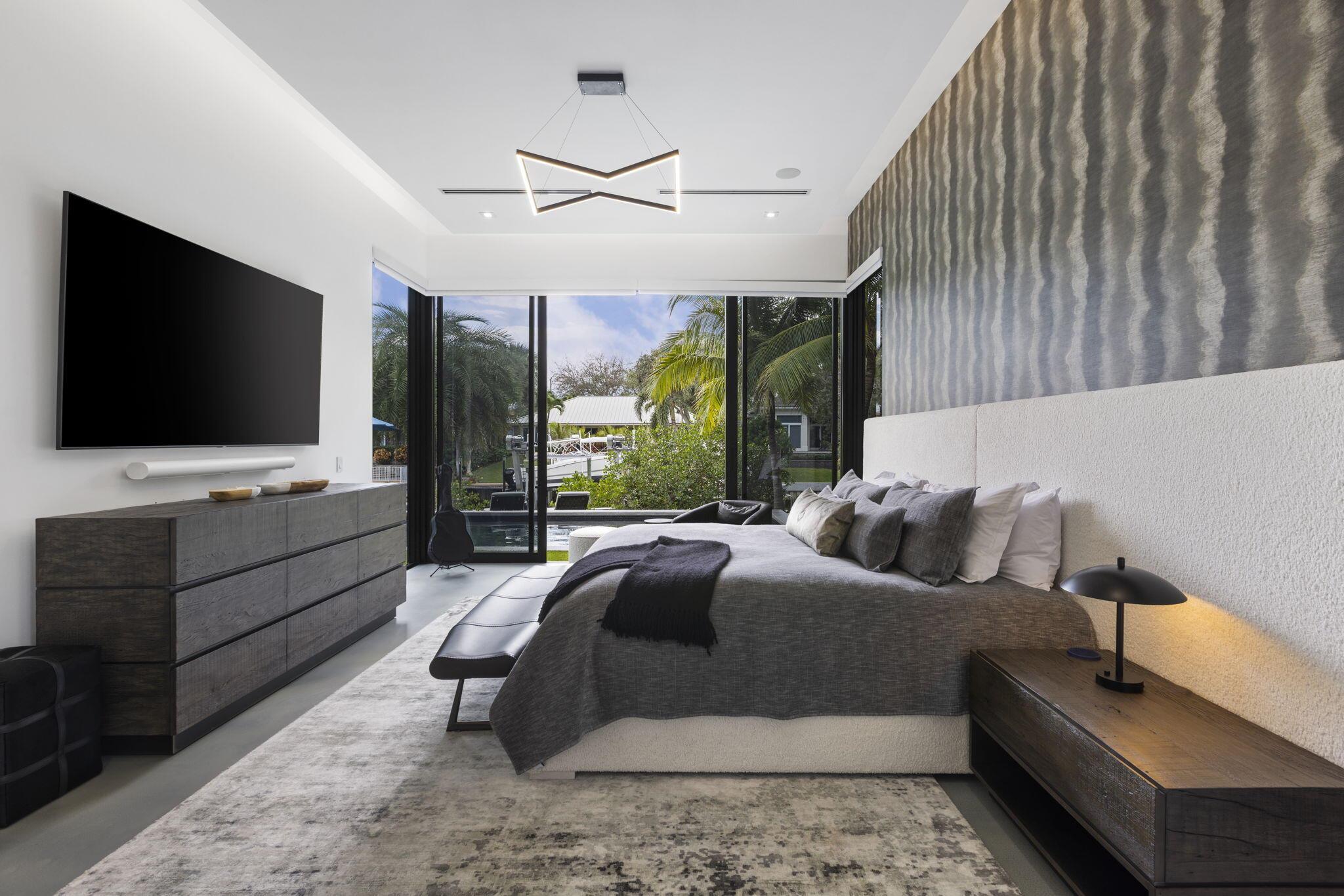 INTRACOASTAL PARK - Residential