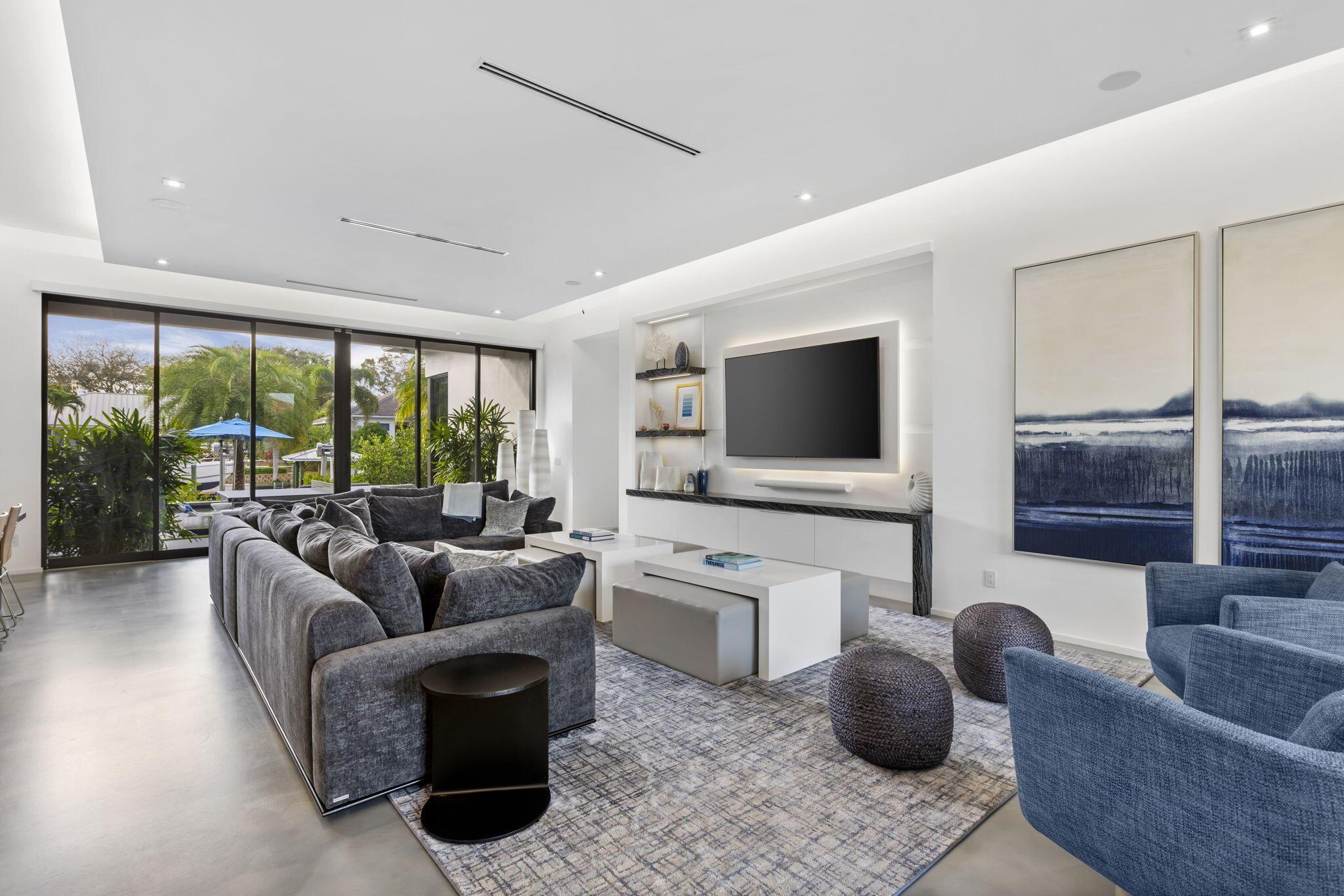 INTRACOASTAL PARK - Residential