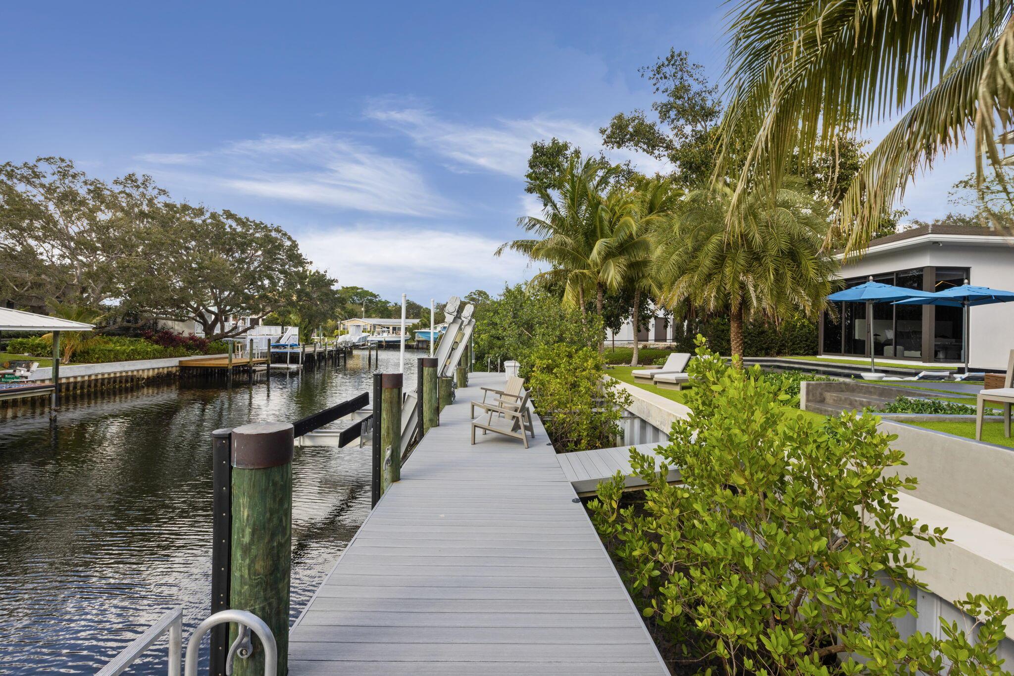 INTRACOASTAL PARK - Residential
