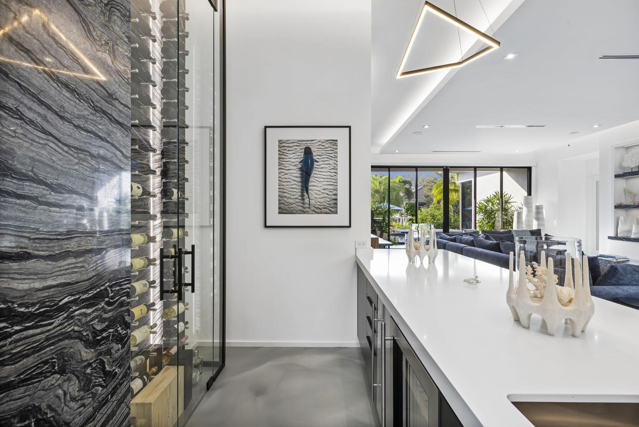 INTRACOASTAL PARK - Residential