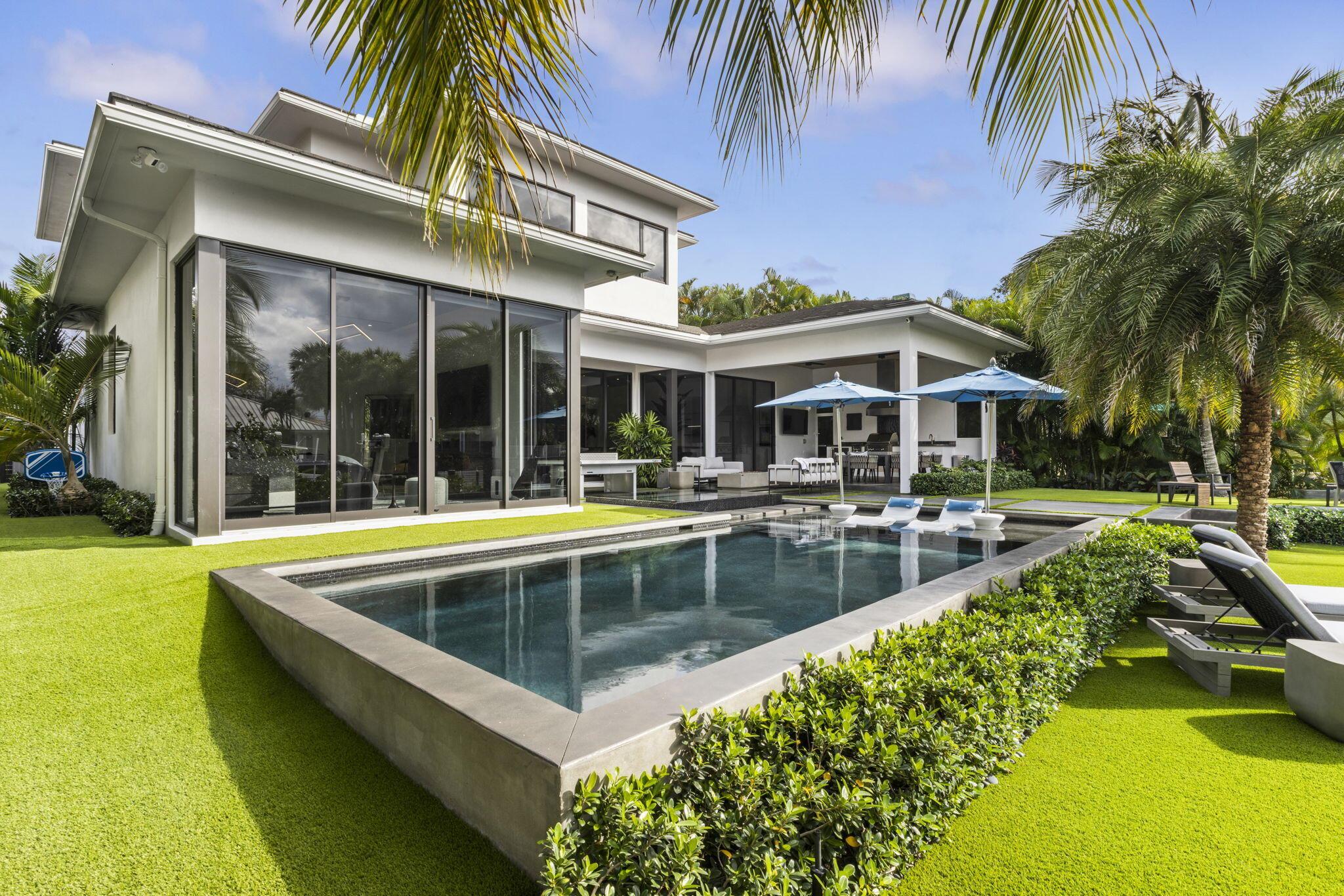 INTRACOASTAL PARK - Residential