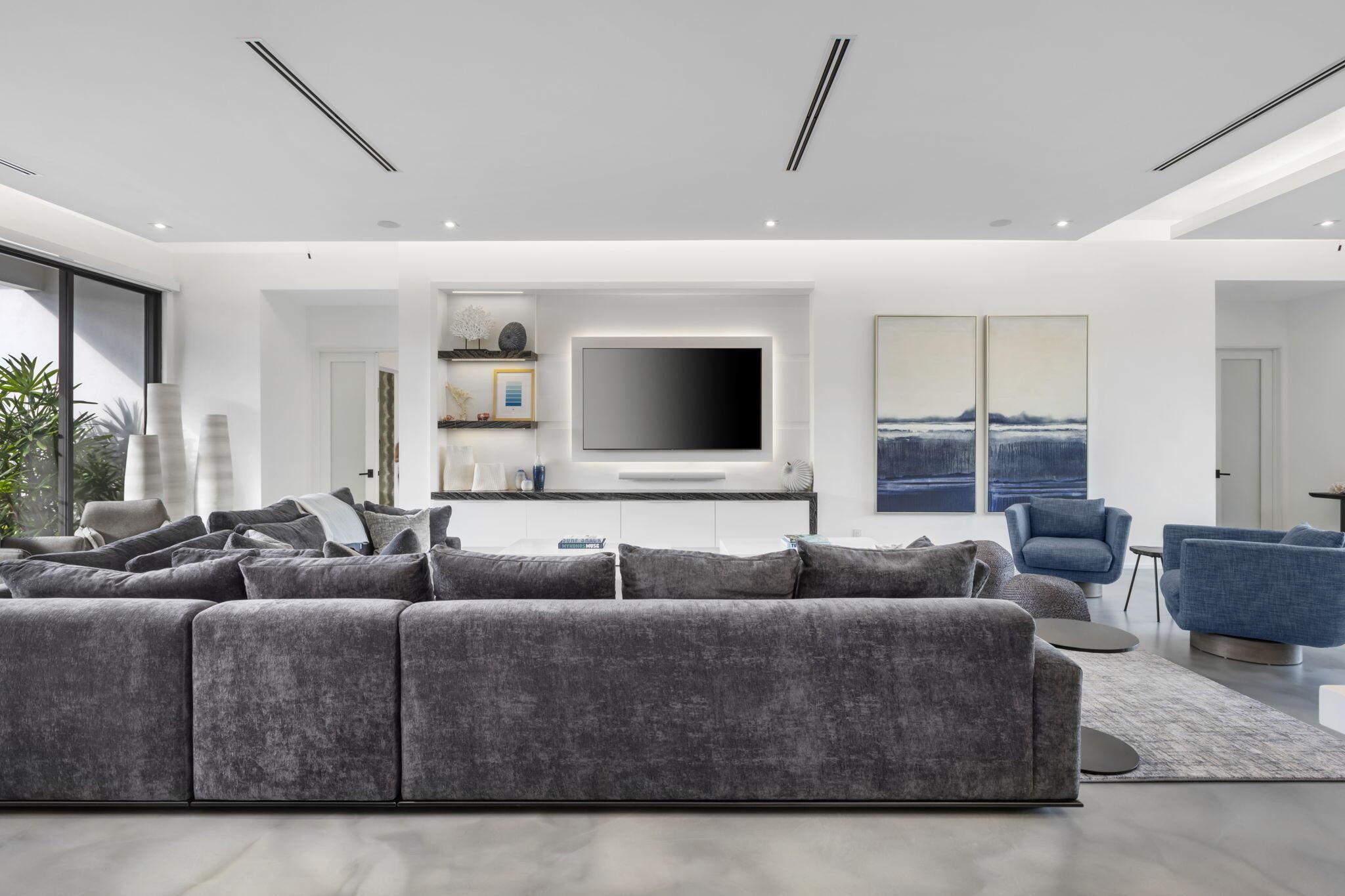 INTRACOASTAL PARK - Residential