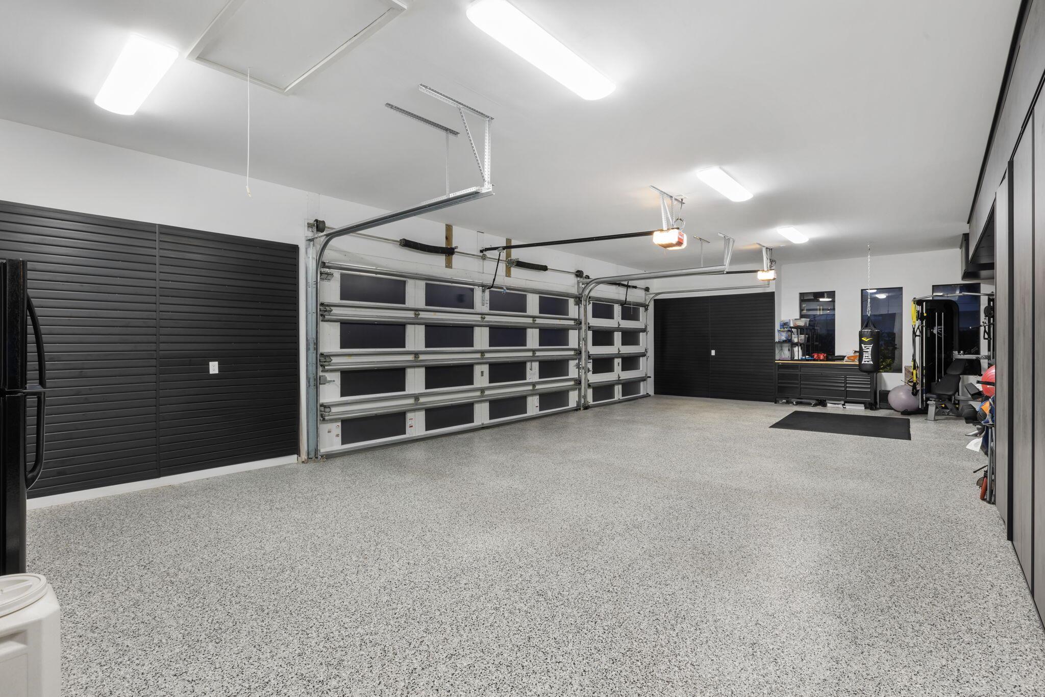 INTRACOASTAL PARK - Residential