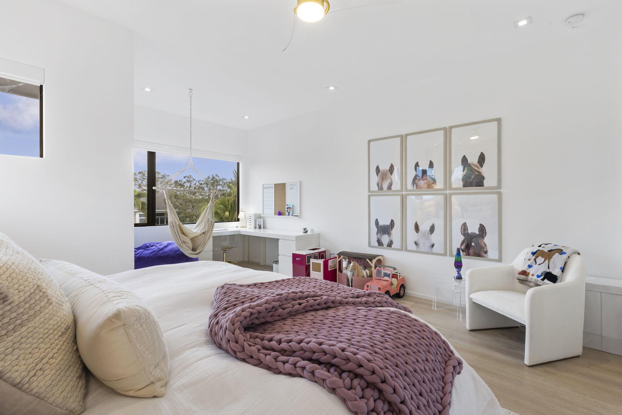 INTRACOASTAL PARK - Residential