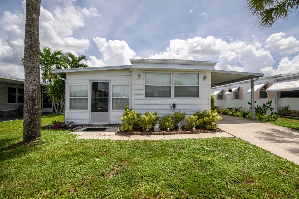 Photo of 37011 Exuma Bay, Boynton Beach, FL 33436 (MLS # B26060703)
