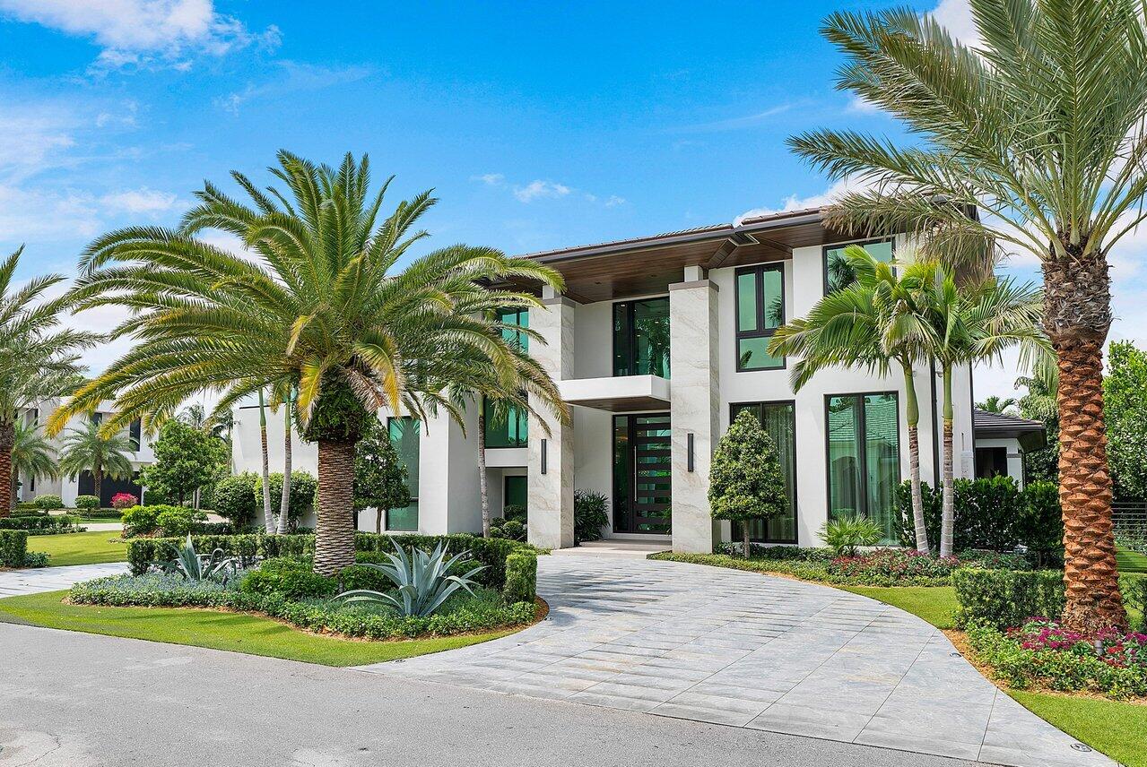 ROYAL PALM YACHT & COUNTR - Residential