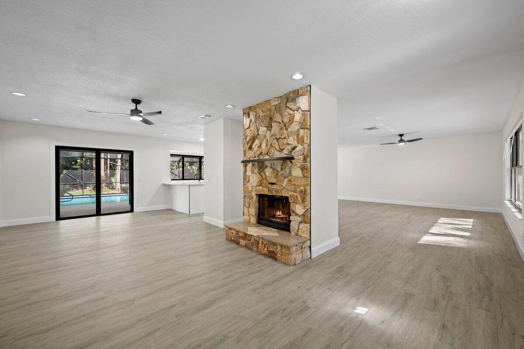 Photo of 17892 Mellen Lane, Jupiter, FL 33478 (MLS # R11075593)