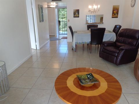 A home in Lauderdale Lakes