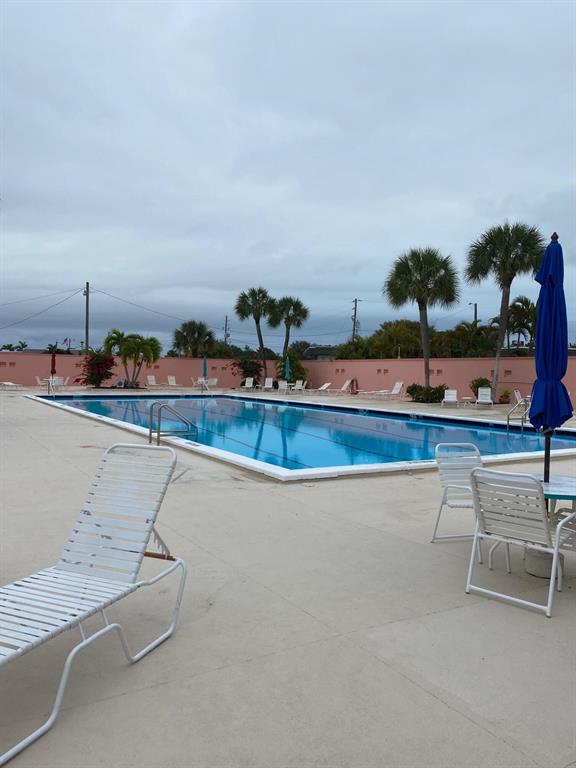 Colonnades - Residential