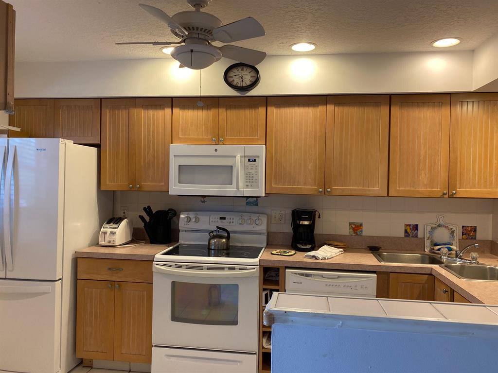 Colonnades - Residential