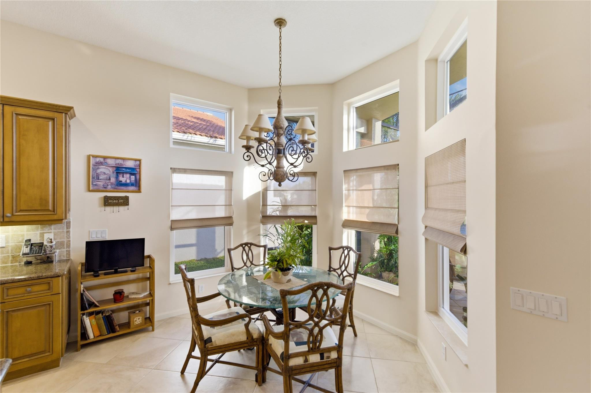 Valencia Palms Place 06 - Residential