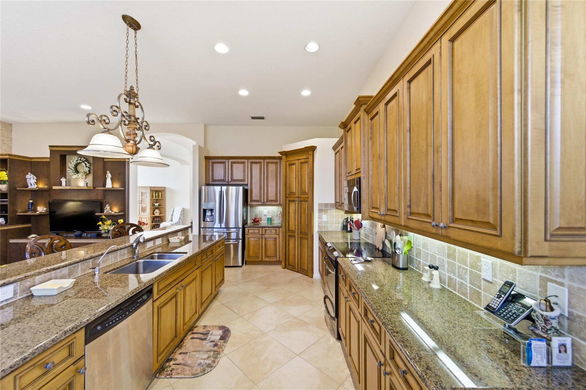 Valencia Palms Place 06 - Residential