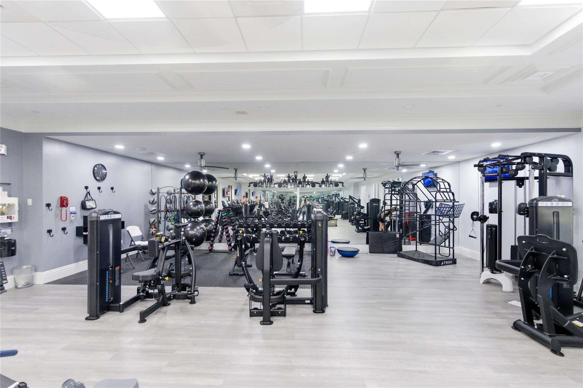 Valencia Palms Place 06 - Residential