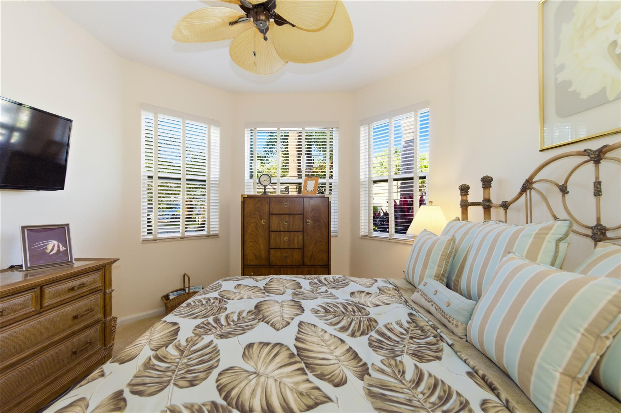 Valencia Palms Place 06 - Residential