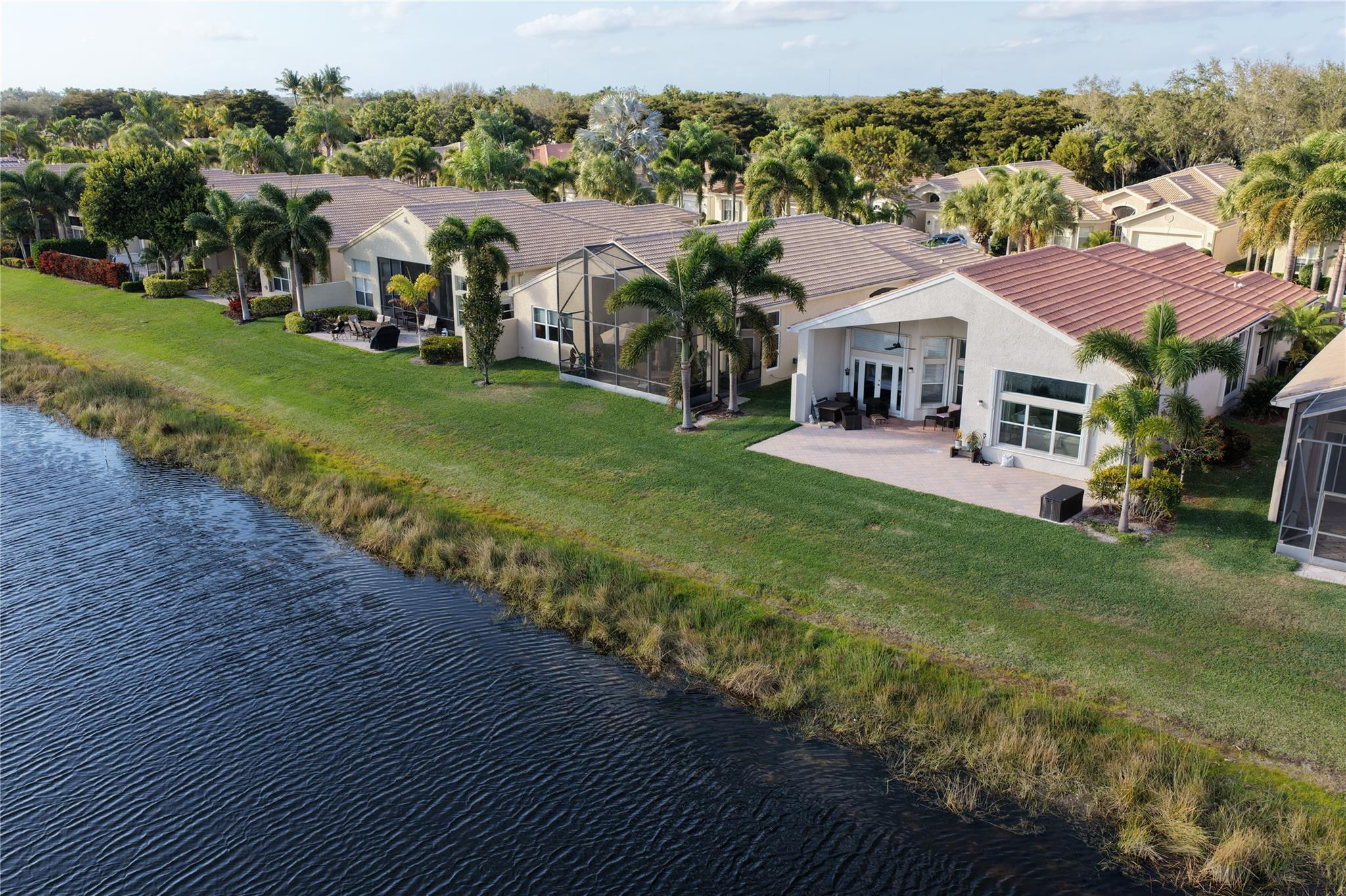 Valencia Palms Place 06 - Residential