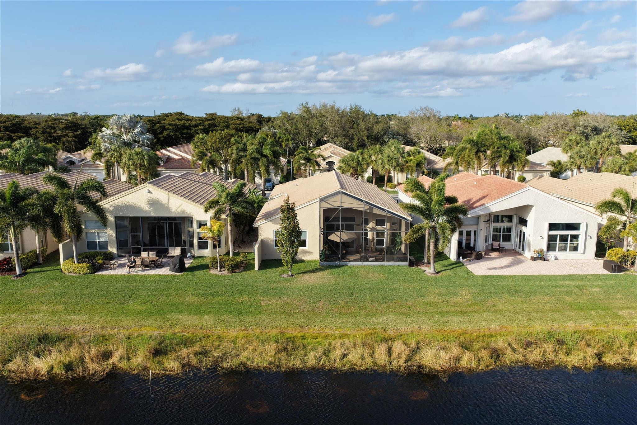 Valencia Palms Place 06 - Residential