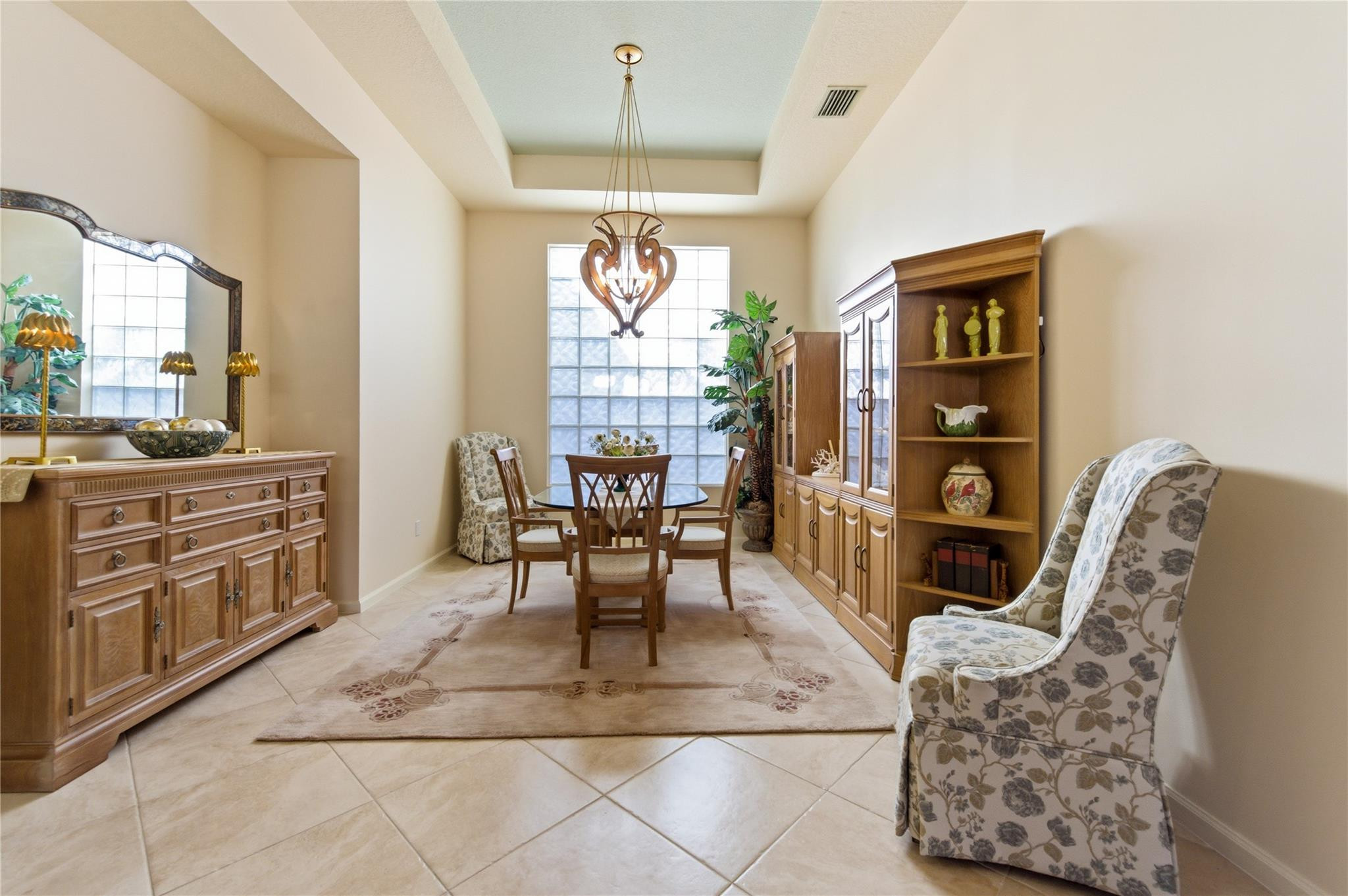 Valencia Palms Place 06 - Residential