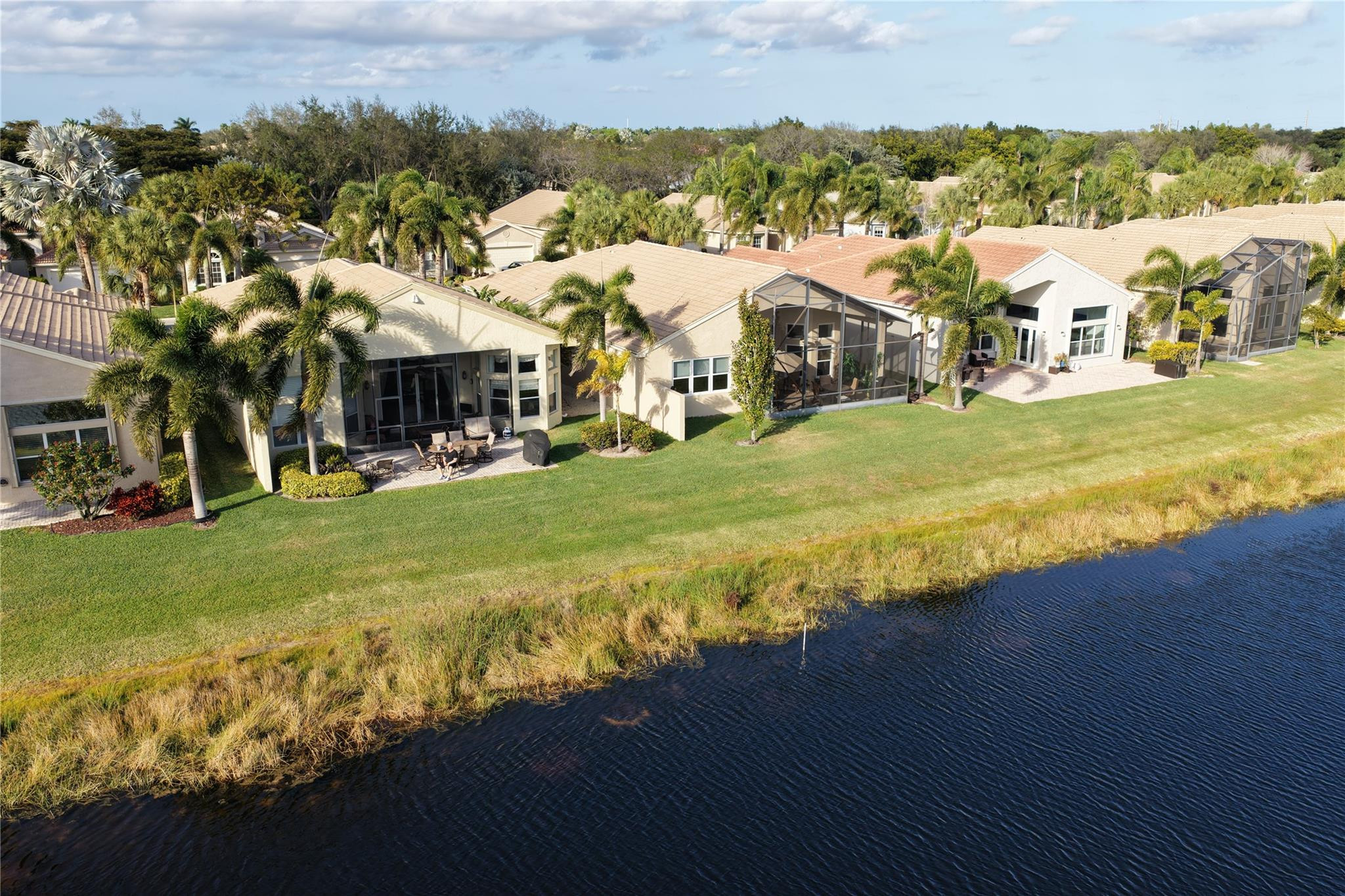 Valencia Palms Place 06 - Residential