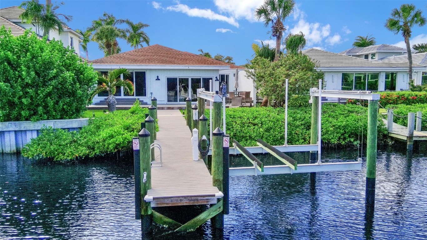 Baytowne Jonathans Landin - Residential Lease