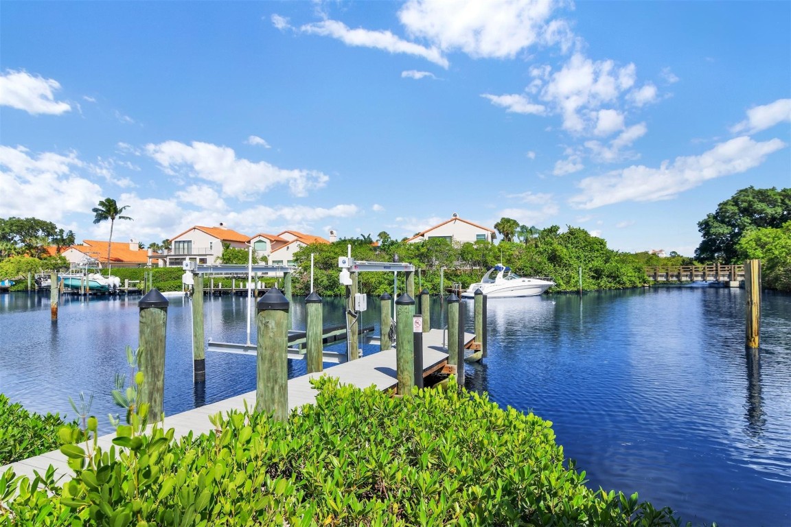 Baytowne Jonathans Landin - Residential Lease