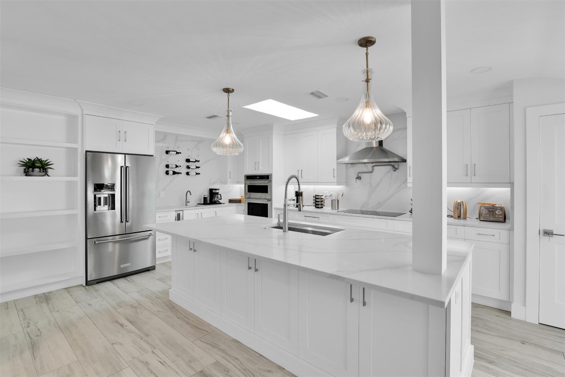 Baytowne Jonathans Landin - Residential Lease