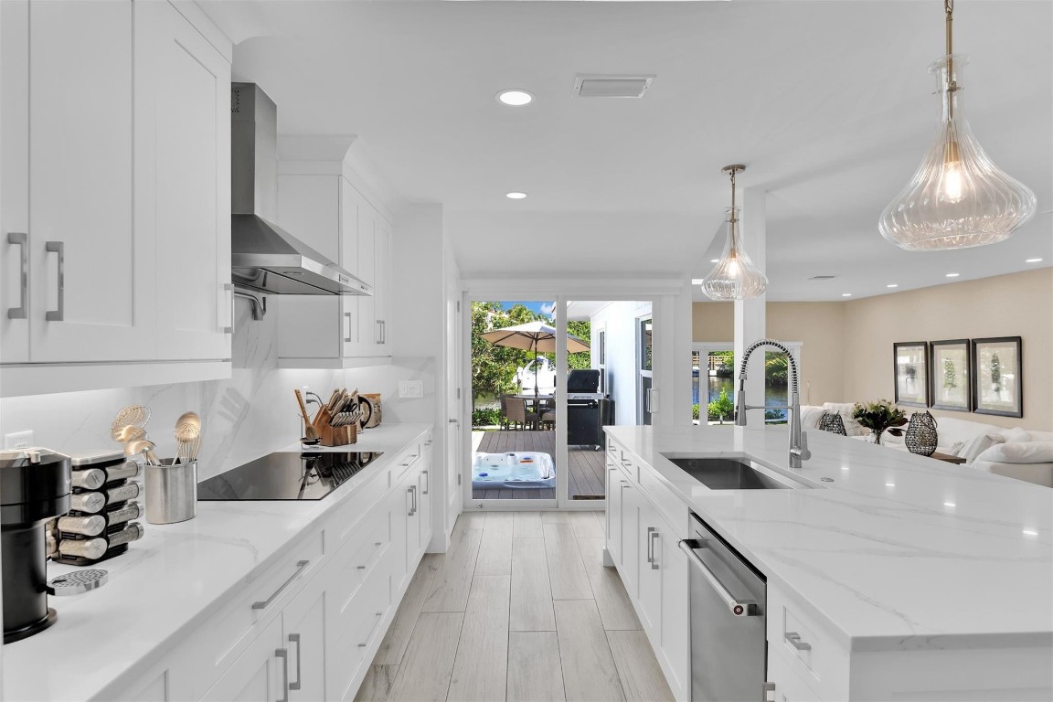 Baytowne Jonathans Landin - Residential Lease