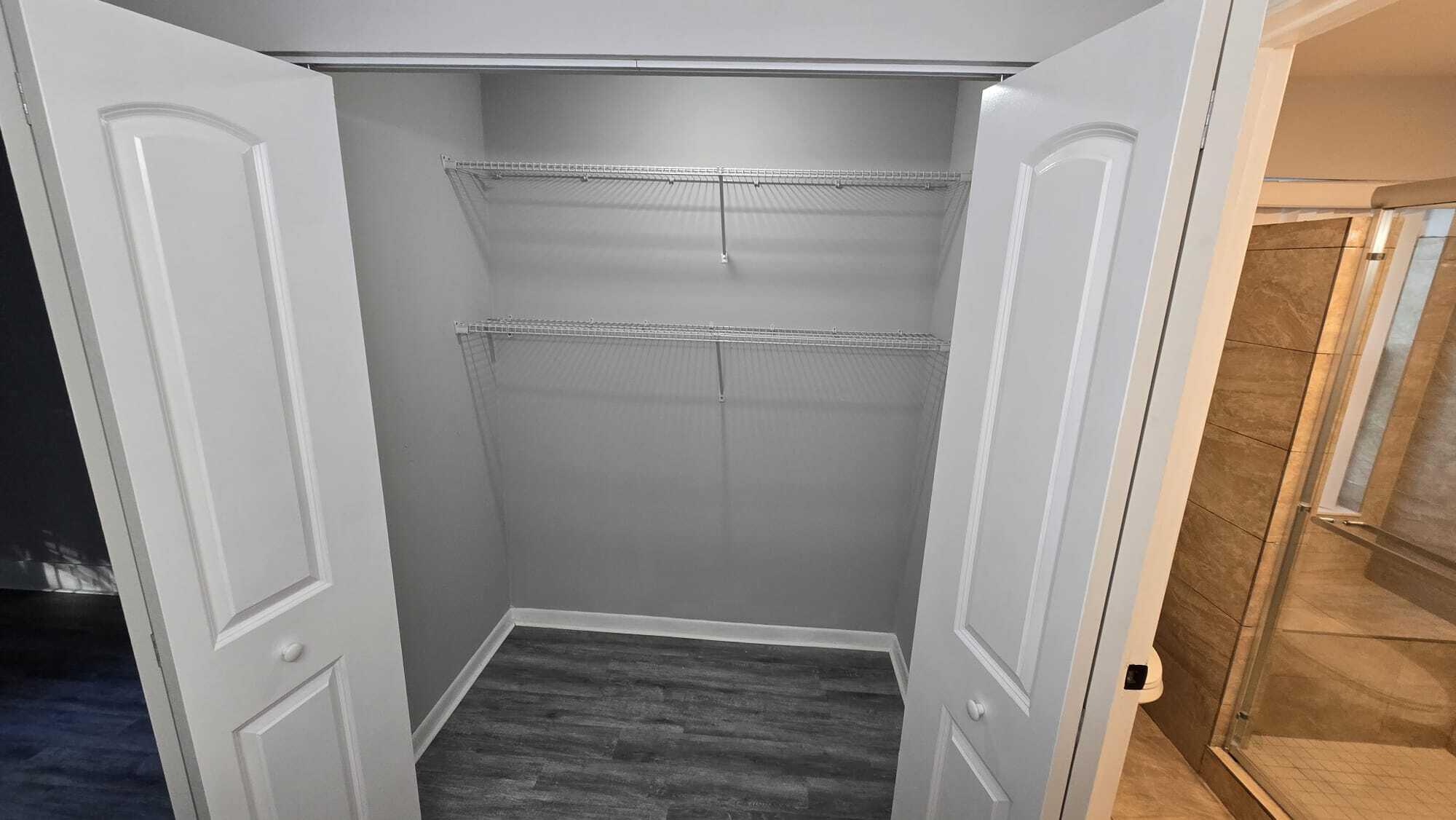 SHEFFIELD WOODS AT WELLINGTON COND - Residential Lease