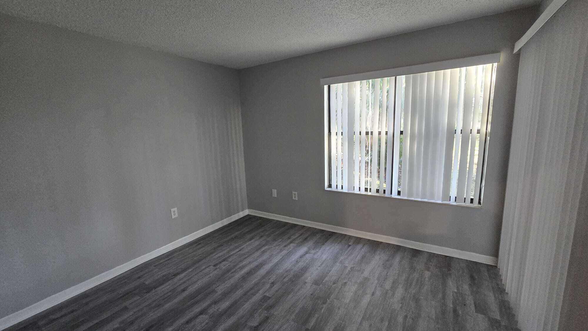 SHEFFIELD WOODS AT WELLINGTON COND - Residential Lease