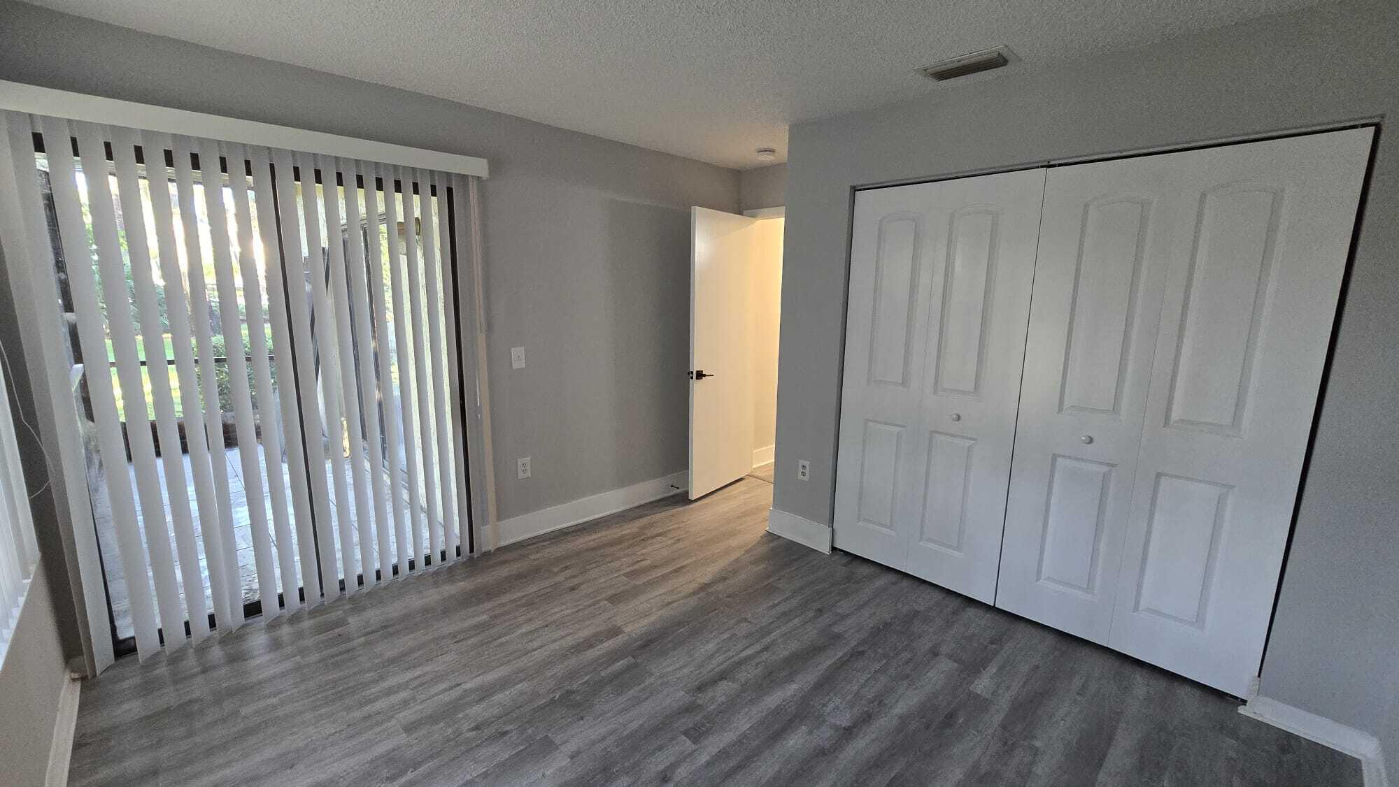 SHEFFIELD WOODS AT WELLINGTON COND - Residential Lease