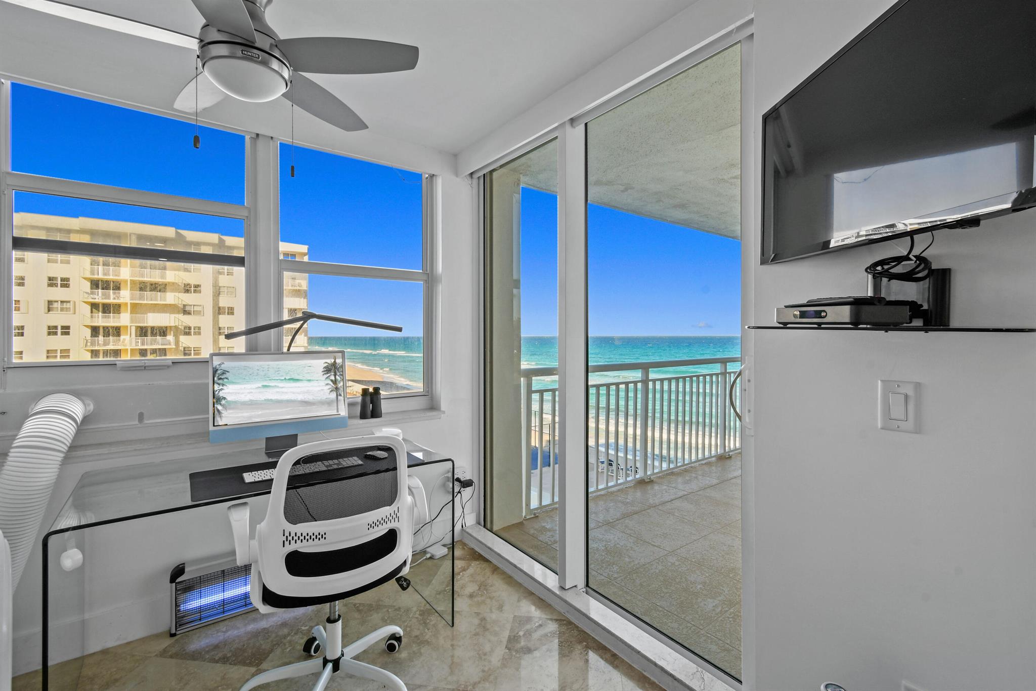 BARCLAY CONDO - Residential Lease