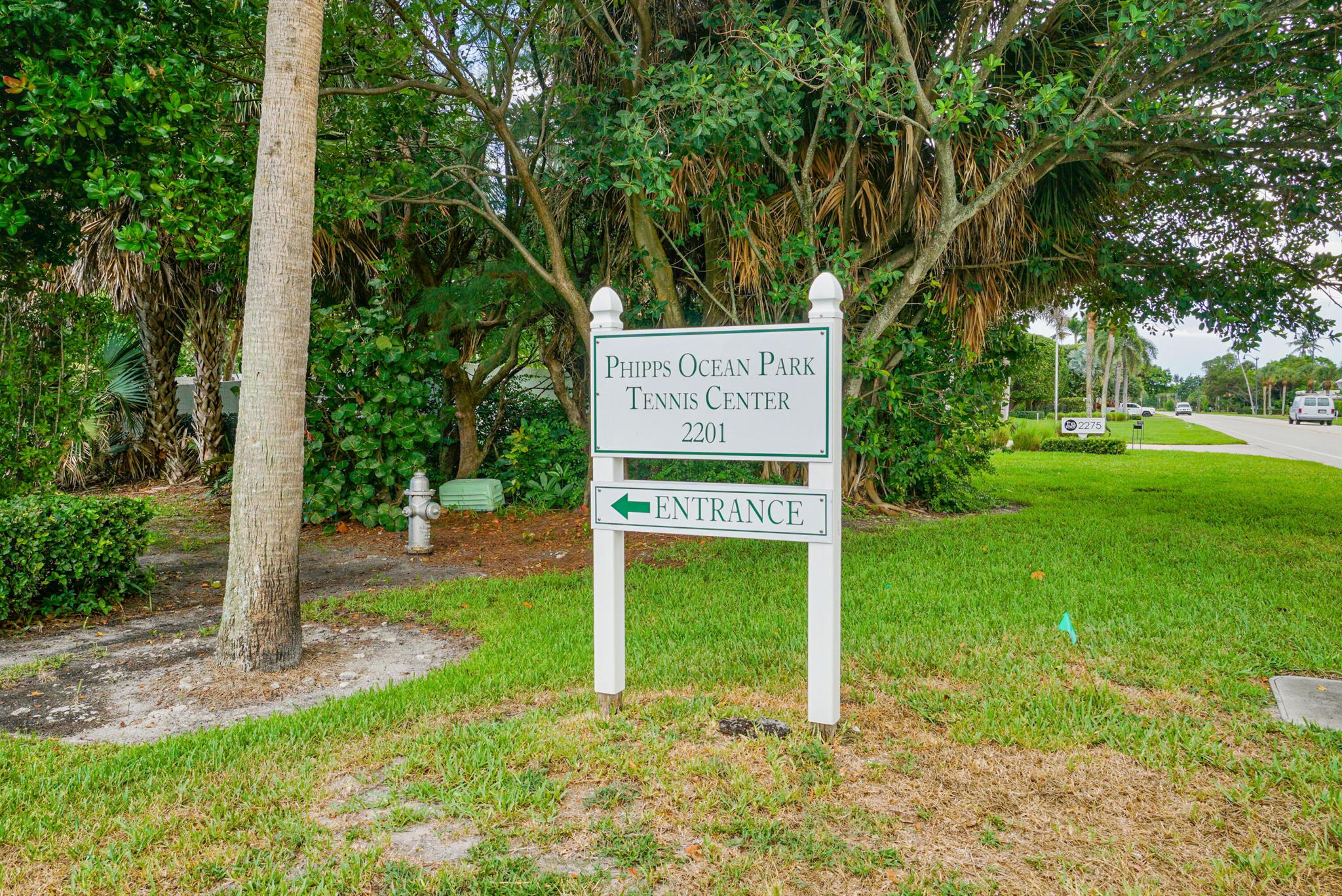 BARCLAY CONDO - Residential Lease