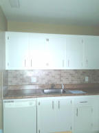 VILLAGE GREEN KENSINGTON - Residential