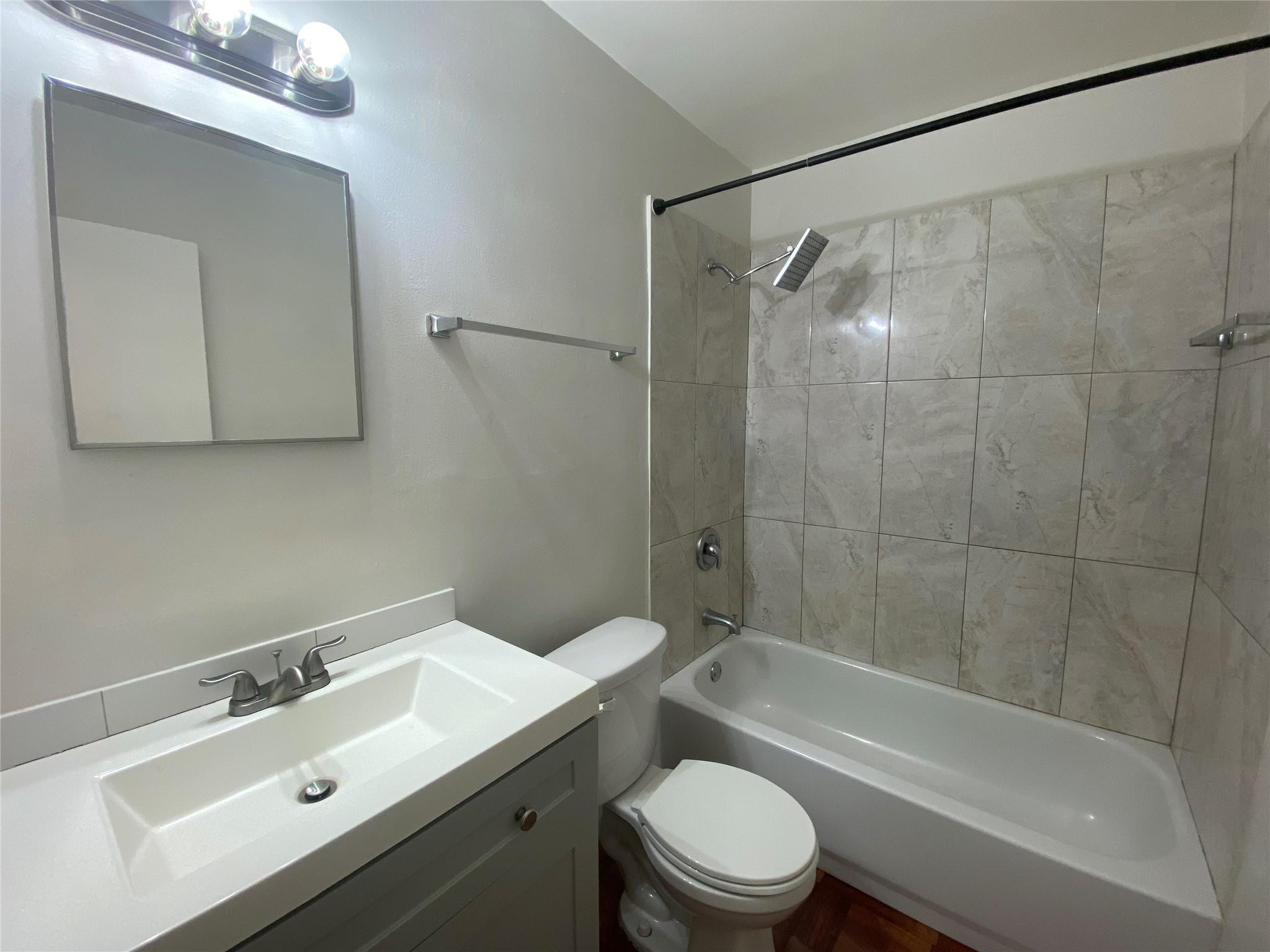 Castlewood 71-37 B - Residential Lease