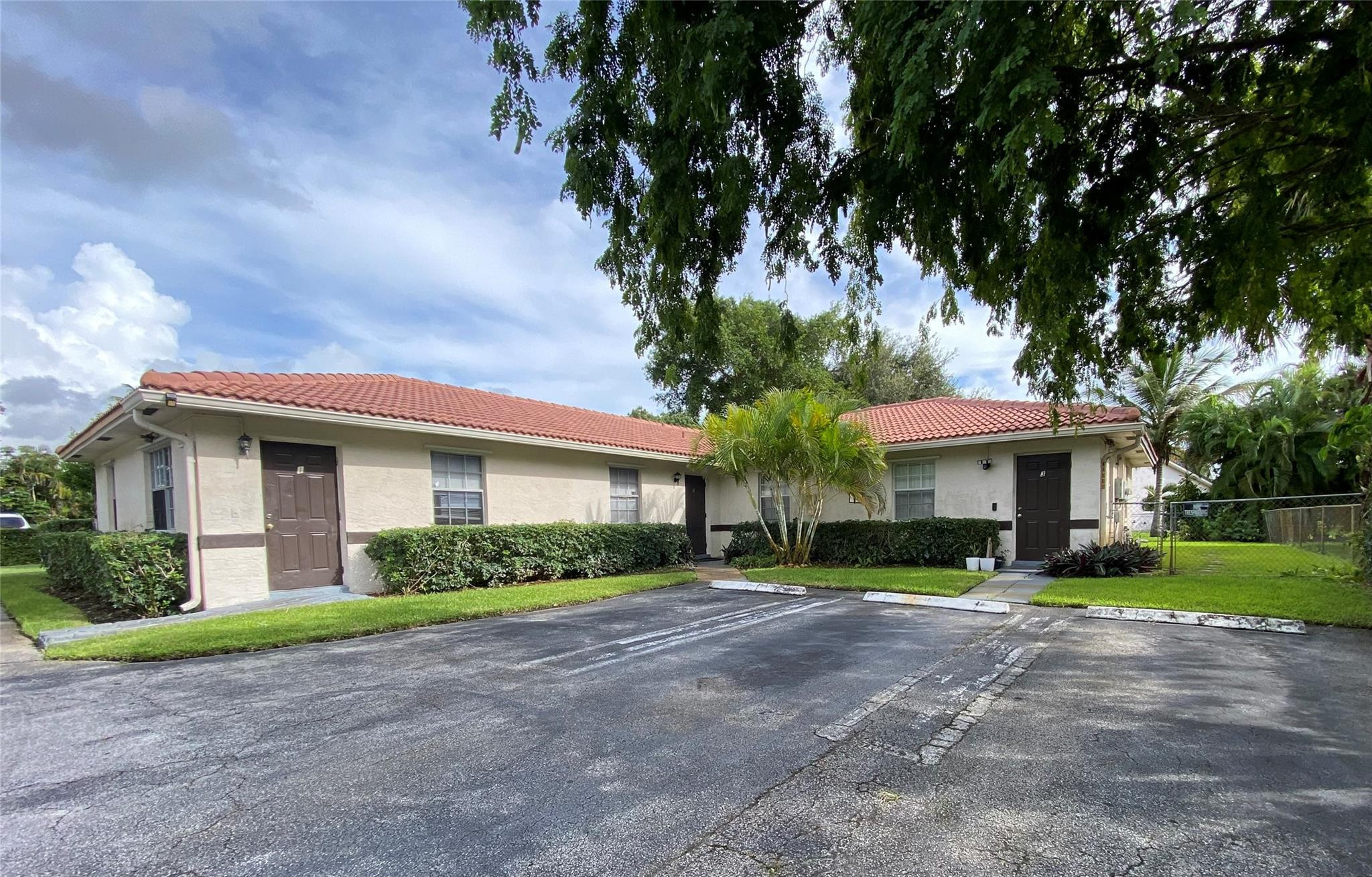 Castlewood 71-37 B - Residential Lease