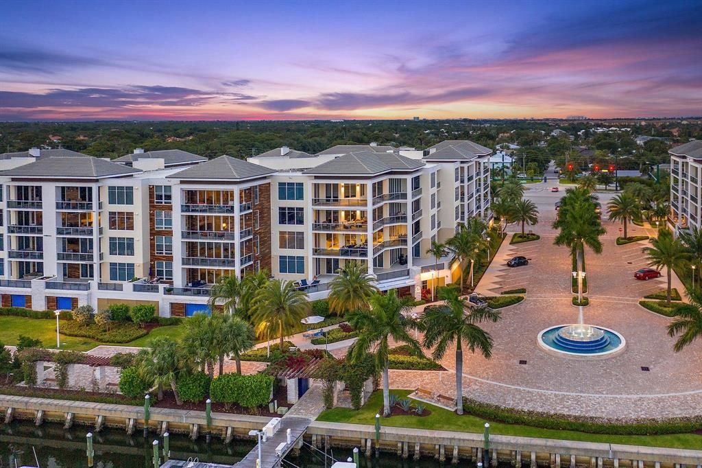 Photo of 2720 Donald Ross Road #503, Palm Beach Gardens, FL 33410 (MLS # R10709257)