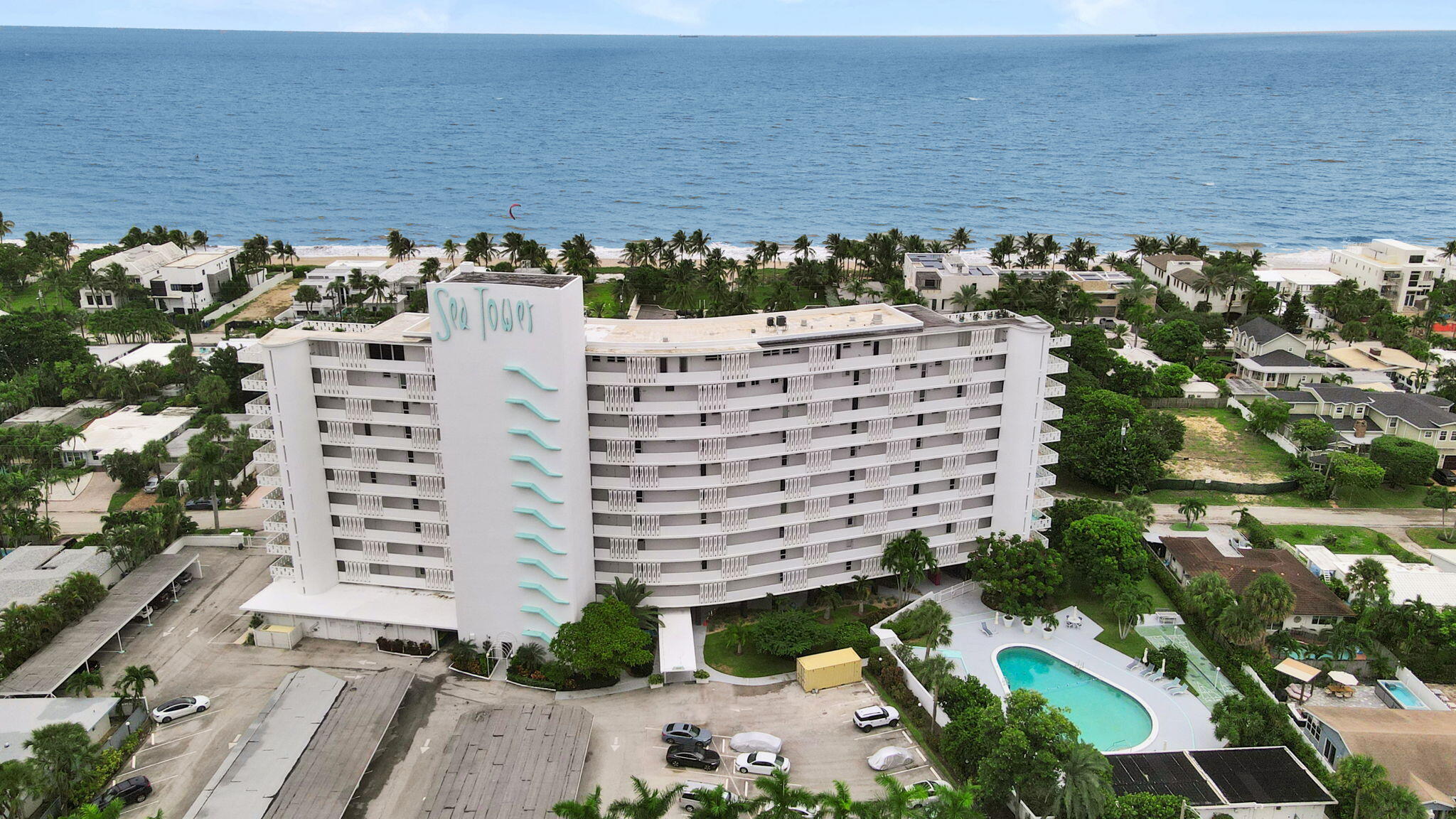 2840 N Ocean Boulevard 801