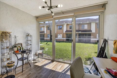 Tiny photo for 807 NW 91st Terrace NW #807, Plantation, FL 33324 (MLS # B26006929)
