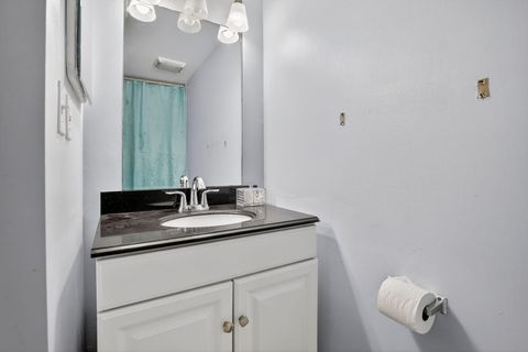 Tiny photo for 807 NW 91st Terrace NW #807, Plantation, FL 33324 (MLS # B26006929)