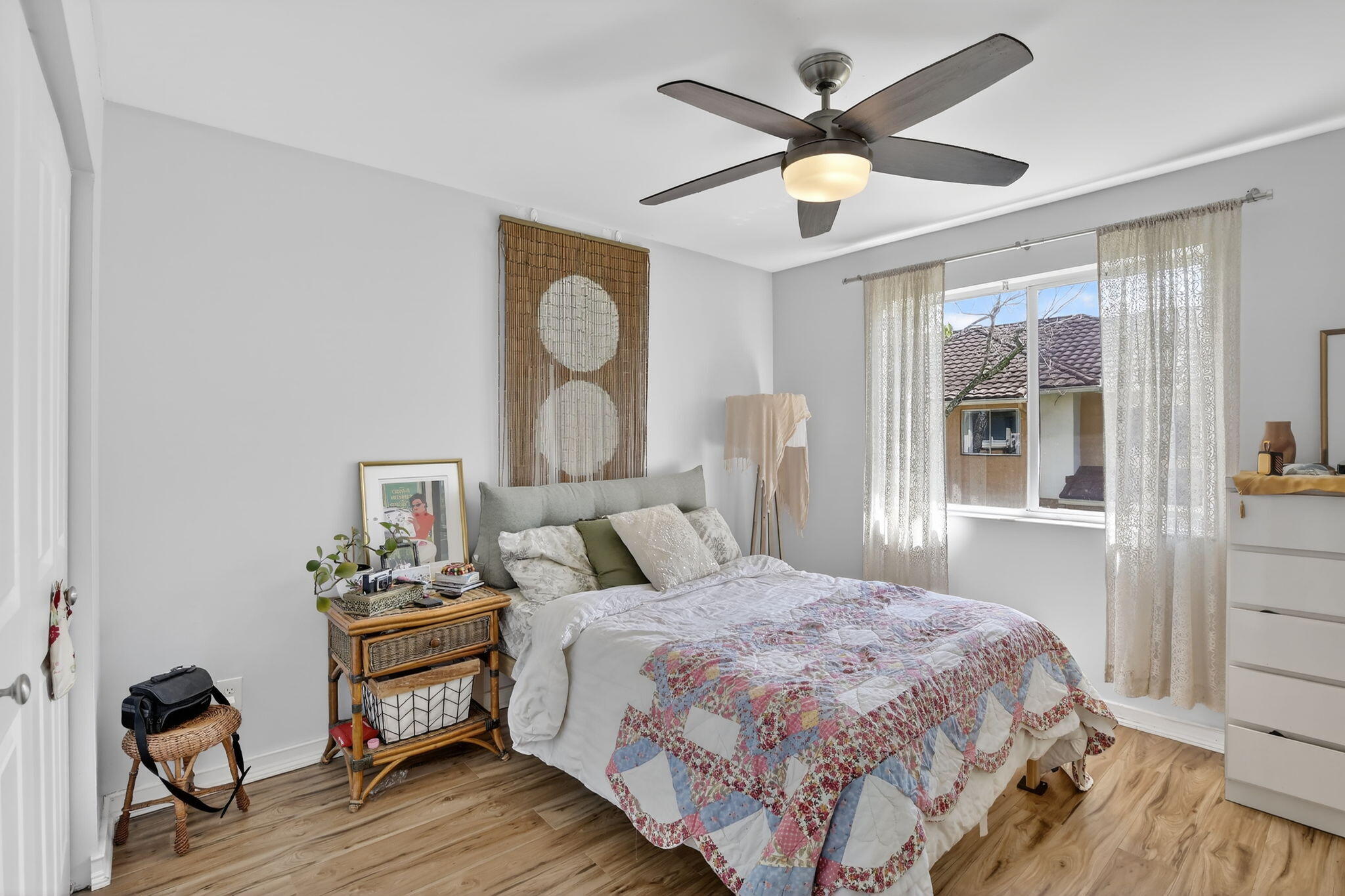 COLONNADES CONDO - Residential